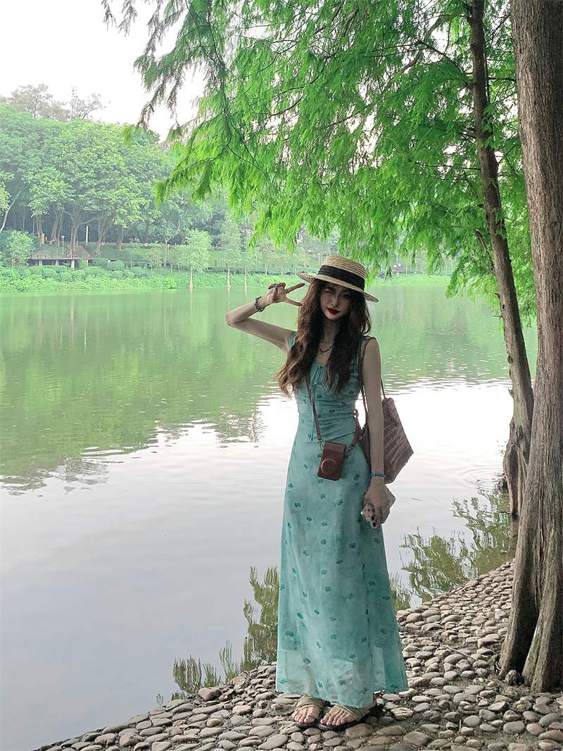 Floral Gradient A-Line Dress V - Summer Line Clothing Brand 리뷰 및 가격
